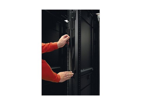 APC - Zestaw do wykończania szafy typu rack - czarny - dla P/N: SMX1000CUS, SMX1500RM2UCNCUS, SMX1500RM2UCUS, SMX2KR2UX145, SMX3