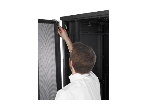 APC NetShelter SV - Stojak szafa - czarny - 48U - 19" - dla P/N: SMTL1500RM3UC, SMTL1500RMI3UC, SRT2200RMXLAUS, SRTL3KRM1UC, SRT