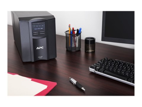 APC Smart-UPS SMT1000IC - UPS - AC 220/230/240 V - 700 wat - 1000 VA - RS-232, USB - złącza wyjściowe: 8 - czarny - z APC SmartC