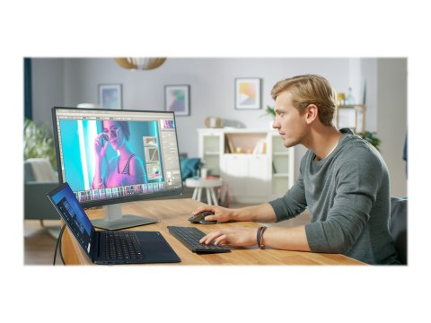 Dynabook Toshiba Satellite Pro C50-E-11L - Intel Core i3 - 7020U - Win 10 Pro 64-bit - HD Graphics 620 - 8 GB RAM - 256 GB SSD -