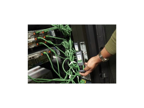 APC NetShelter Rack PDU Advanced - Jednostka dystrybucji zasilania (montowany w stojaku) - gniazdko mierzone licznikiem - AC 400