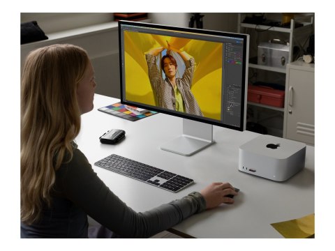 Apple Mac Studio - USFF M2 Max - RAM 32 GB - SSD 512 GB - M2 Max 30-core GPU - Gigabit Ethernet, 10 Gigabit Ethernet, 5 Gigabit 