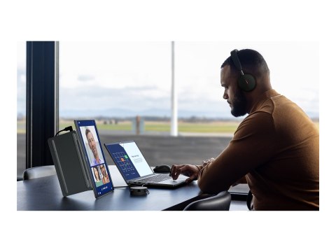 Dell Pro Plus P1425 - Monitor LED - 14" - przenośny - 1920 x 1200 WUXGA @ 60 Hz - IPS - 400 cd/m² - 1500:1 - 7 ms - 2xUSB-C - z 