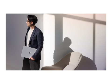 Microsoft Surface Laptop - 7th Edition - Copilot+ PC - Snapdragon X Elite - X1E-80-100 / do 4 GHz - Win 11 Home - Qualcomm Adren