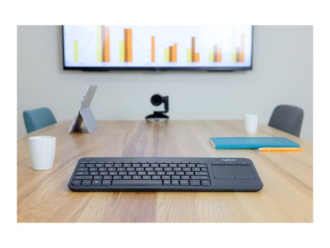 Logitech Wireless Touch Keyboard K400 Plus - Klawiatura - z gładzik - bezprzewodowa - 2.4 GHz - AZERTY - Belgia - czarny
