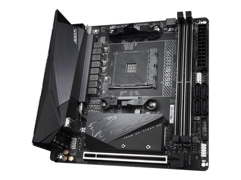 Gigabyte B550I AORUS PRO AX - 1.0 - płyta główna - mini ITX - Socket AM4 - AMD B550 Chipset - USB-C Gen2, USB 3.2 Gen 1, USB 3.2