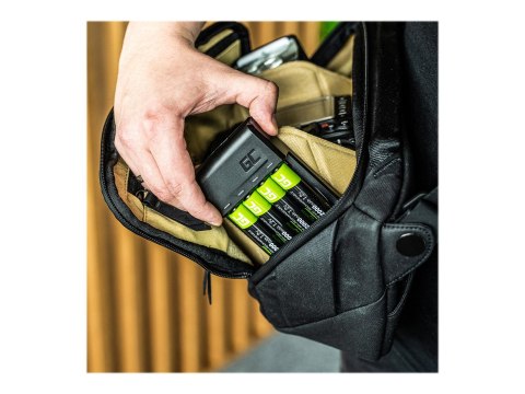 Green Cell VitalCharger - Ładowarka akumulatorów - 4 x ładowanie baterii - 0.5 wat - 1.2 A - czarny
