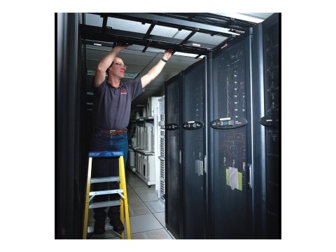 APC Assembly Service - Instalacja (do skomplikowane urządzenia sieciowe) - do 3 urządzeń - dla P/N: AP9335TH, NBPD0150, NBPD0160